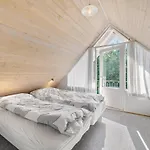 Three-Bedroom Holiday Home In Humble Casa vacanze Nordenbro Vesteregn