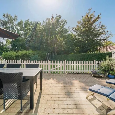 Gorgeous Home In Humble With Wifi Casa de Férias *