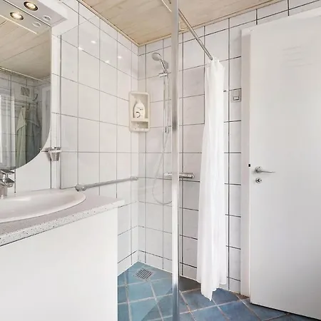 Gorgeous Home In Humble With Wifi Casa de Férias *